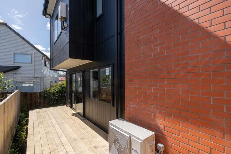 4C/30 Cameron Road 1074_2