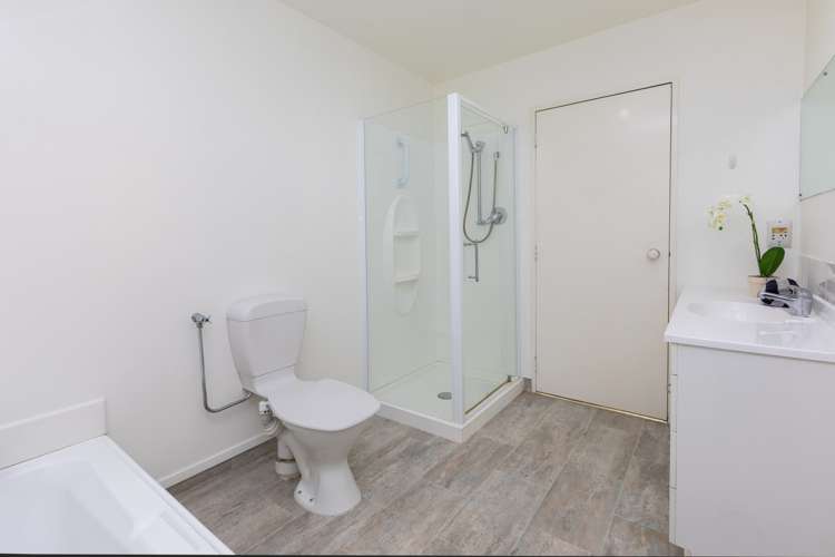 2/9 Stirling Street Merivale_10