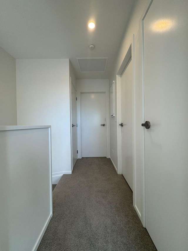 2/25 Childs Avenue Pukekohe_3