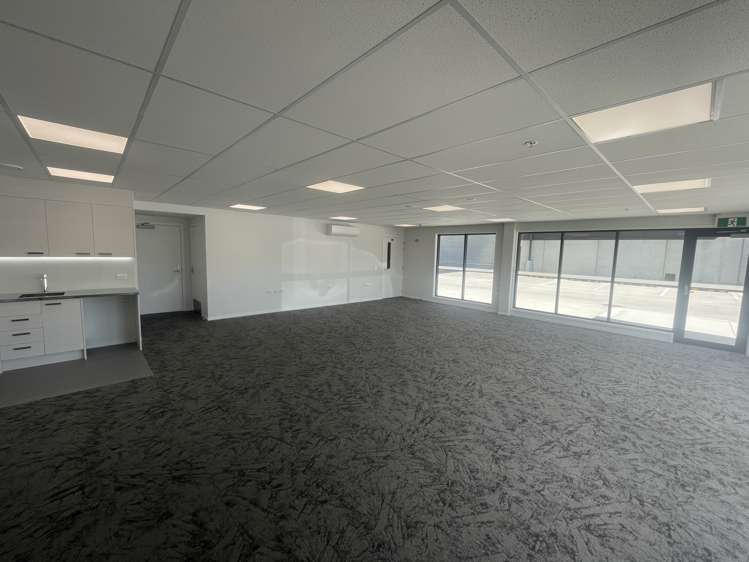 EandF/8 Chonny Crescent Manurewa_13