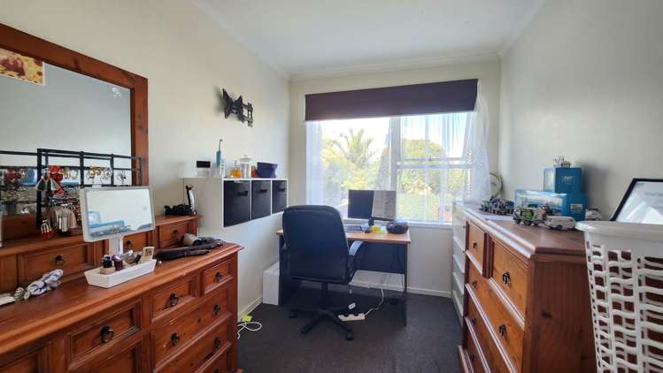 1/22C West Coast Road Glen Eden_2