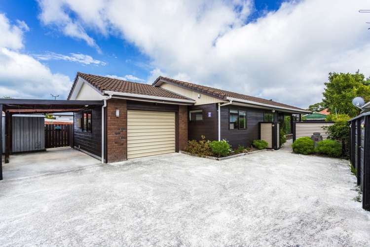 2/15 Riverside Drive Waiwhetu_16