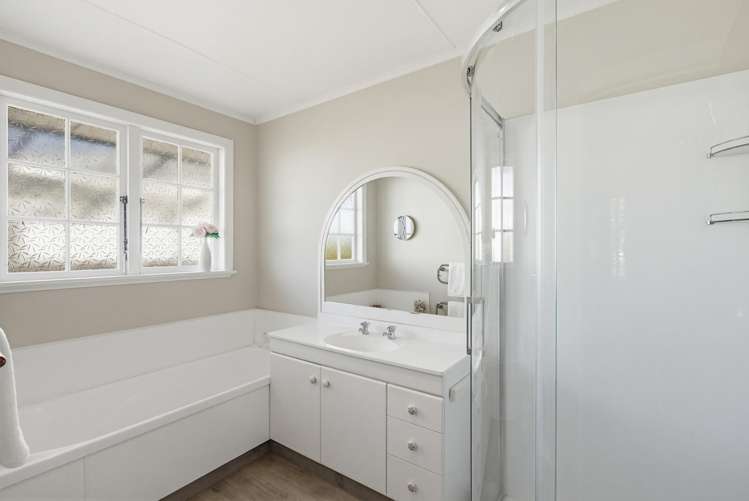 6 Teoti Street Paraparaumu Beach_25