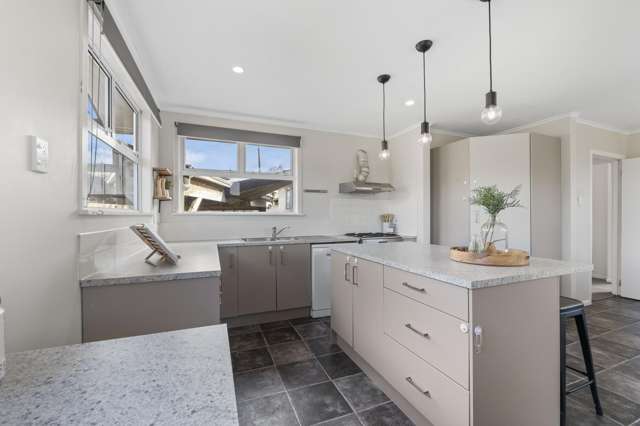 9 Anson Place Westown_4