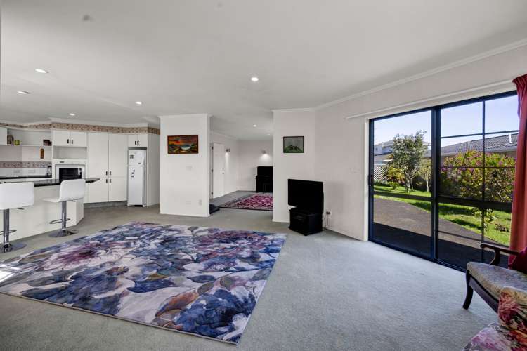 10a Waiwera Place Merrilands_5