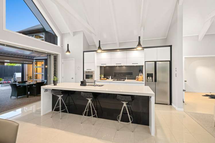 140 Omaha Drive Omaha_6