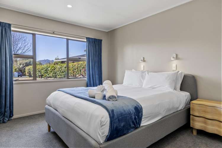 2/7 Kathleen Place Rainbow Point_22