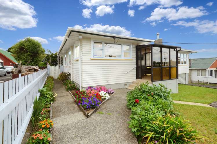 26 Kaipatiki Road Glenfield_2