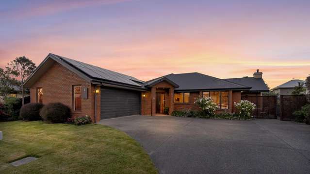 Owners Downsizing - Don't Miss Out!