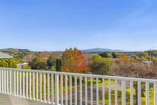 47 Kakariki Grove Waikanae_2