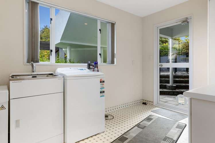 13 Boundary Road Waipahihi_41