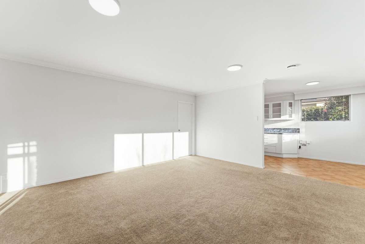 62A Pemberton Crescent_2