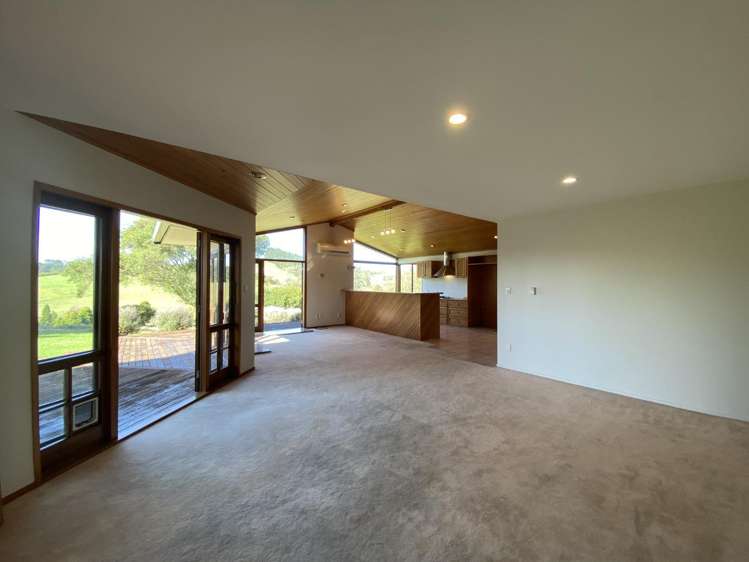 72 Ireland Road Waitoki_9