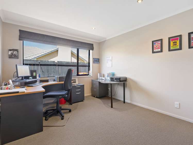 3 Kensington Place Springlands_14