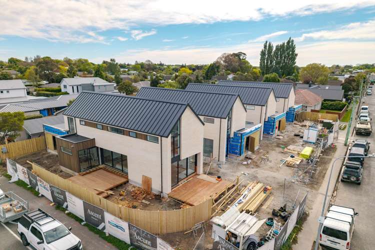 1-4, 152 Idris Road Strowan_7