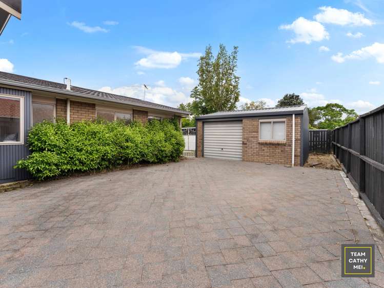 37 Evanda Crescent Conifer Grove_22