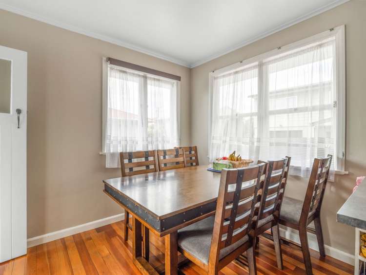 135 Clevedon Road Papakura_14