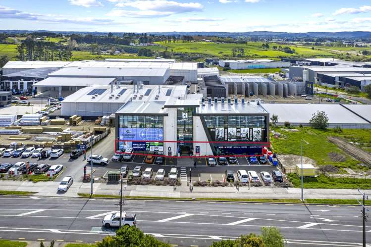 98 Hobsonville Road Hobsonville_2