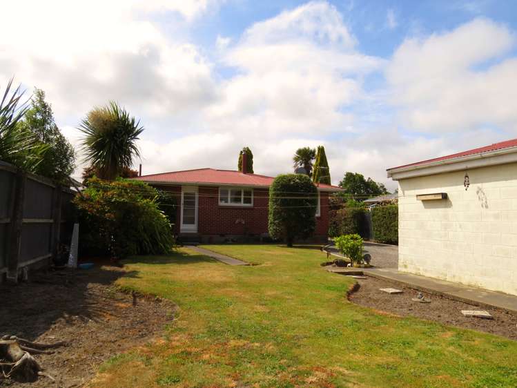 86 Foremans Road Islington_12