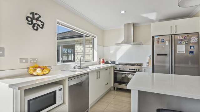 8 Raupo Place Rototuna North_4