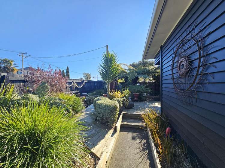 217 Bath Street Levin_8