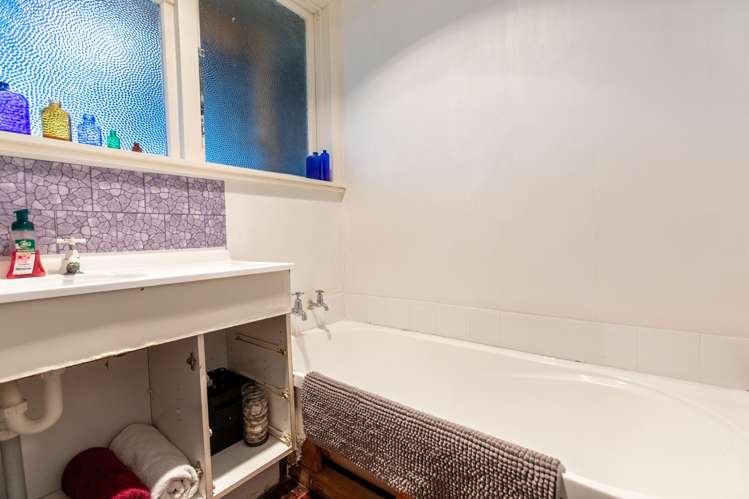 10 Christian Street Dannevirke_13