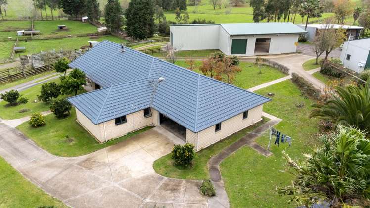 800 Tuhikaramea Road_1