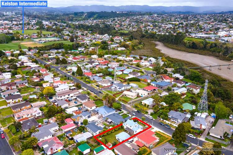 31 Cobham Crescent Kelston_16