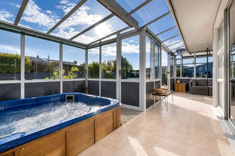 45 Holyrood Street Taradale_16
