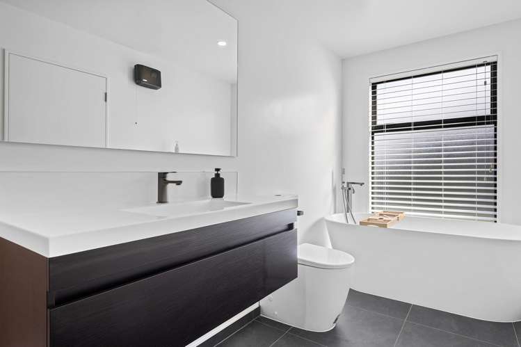 71 Courage Road Amberley_13