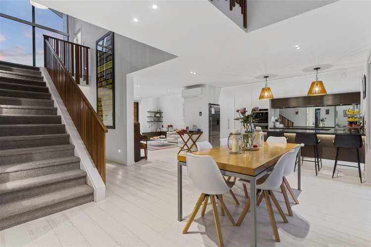 11 Tuatini Place Long Bay_1