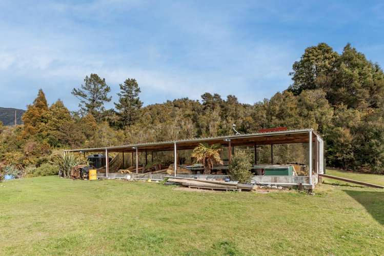 46 Conns Creek Road Waimangaroa_24