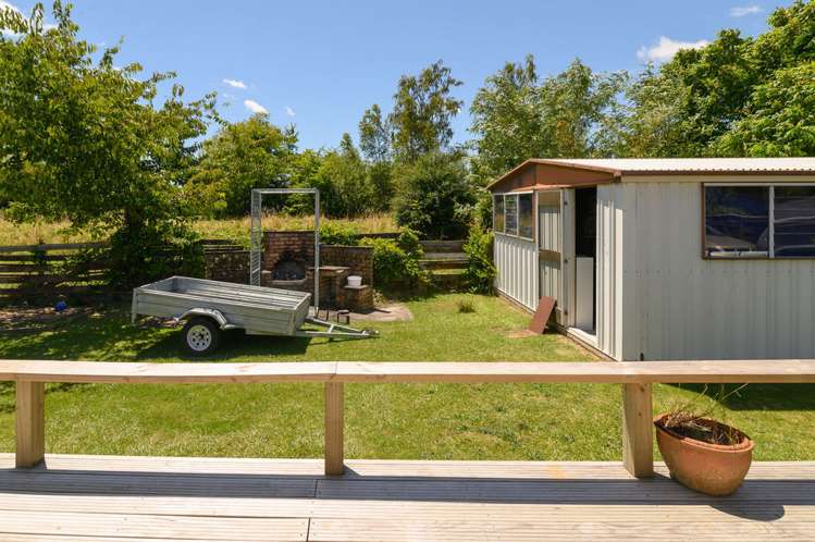 9 Luke Place Fairy Springs_11