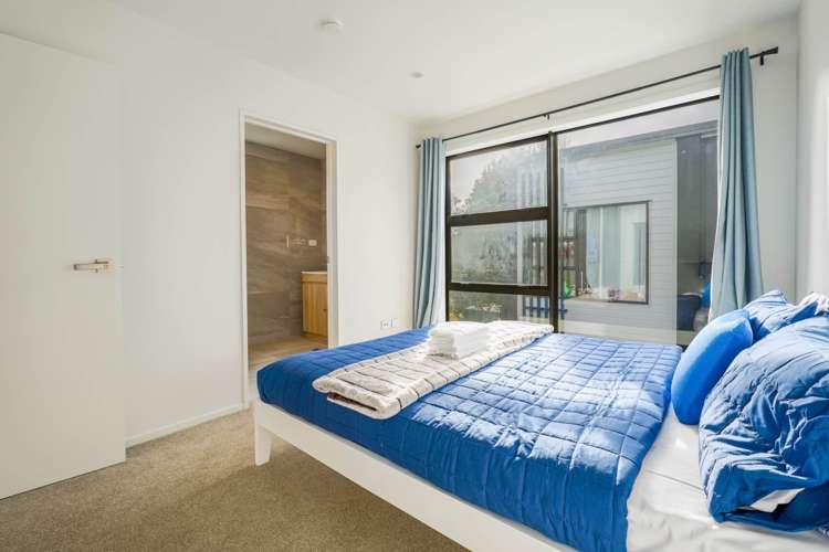 1/53 Aranui Road Mount Wellington_6