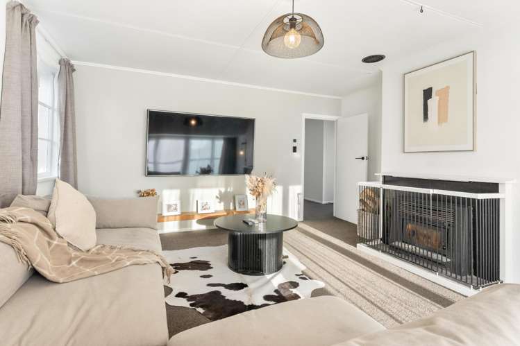 21 Hadfield Crescent College Estate_10