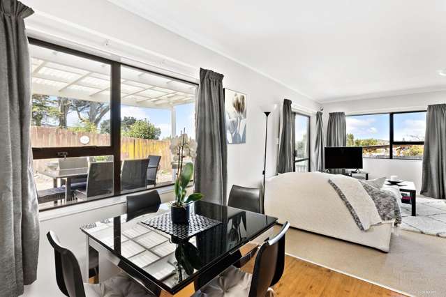 2/2 Monaco Place Mount Wellington_3