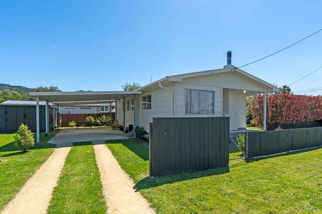 76 Brandon Street Featherston_3