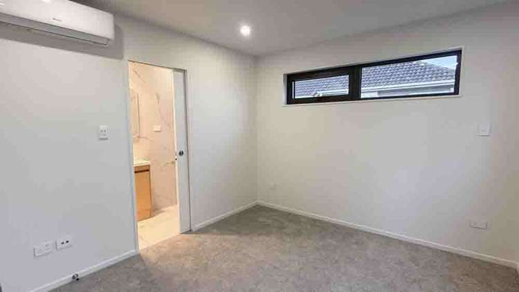 88F Bradbury Road Botany Downs_13