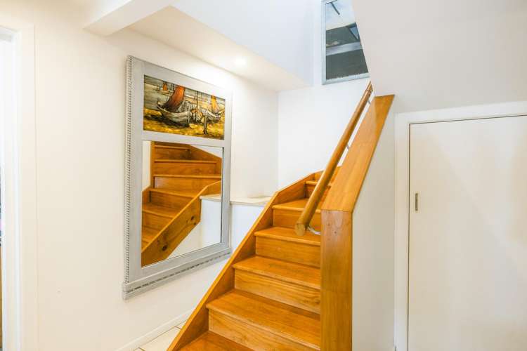 64 Wharf Road Ostend_21