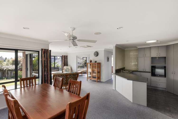 10 Autumn Place Ohauiti_4
