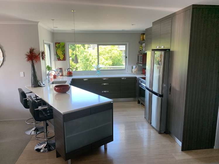 7 Azores Way Welcome Bay_7