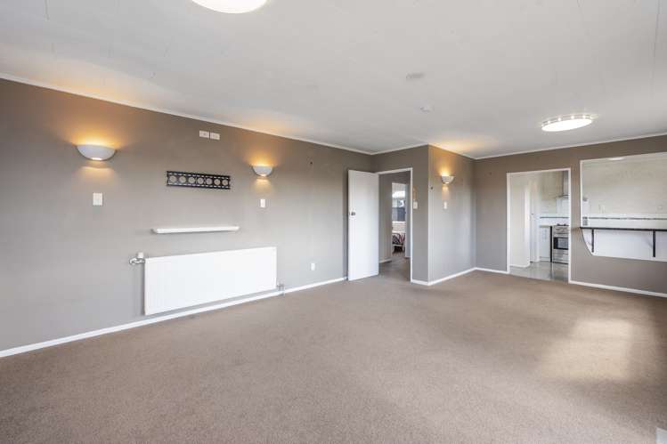 8a Seddon Street Glenholme_5