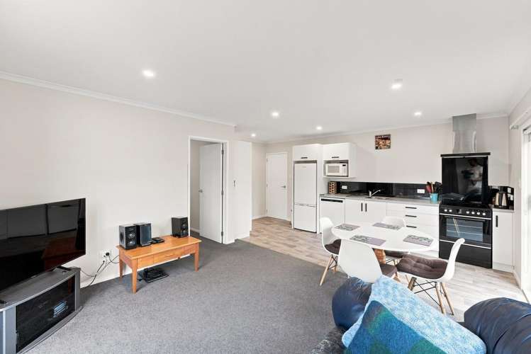 80 Ngamotu Road Spotswood_3
