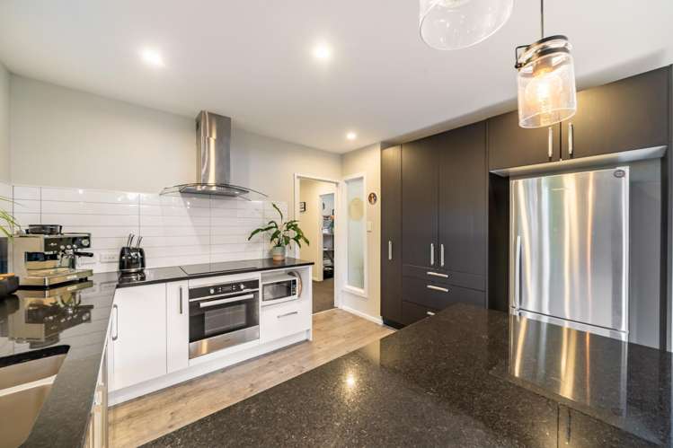 25 Pinny Avenue Epuni_8