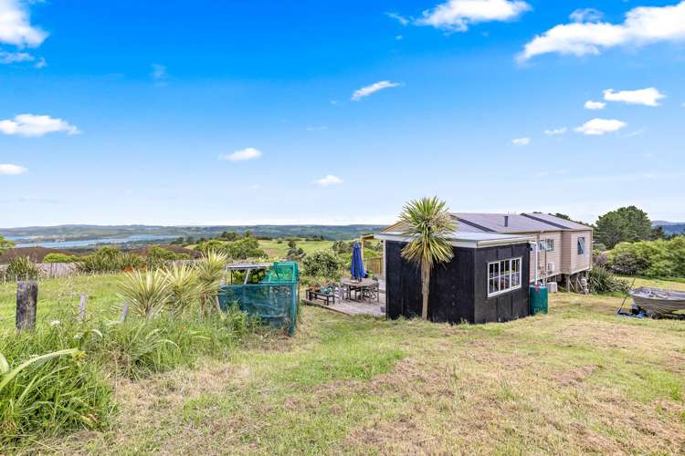 221 Schollum Road Big Omaha_22