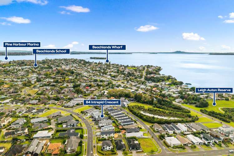 84 Intrepid Crescent Beachlands_32