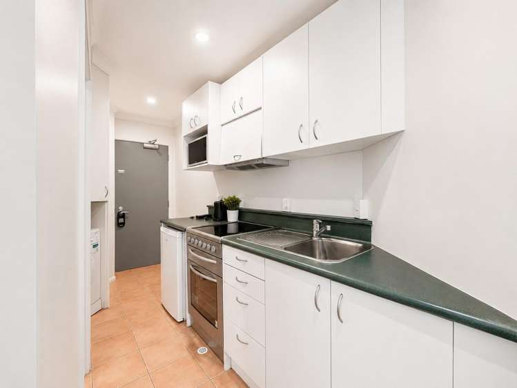 1B/120 The Terrace Wellington Central_5
