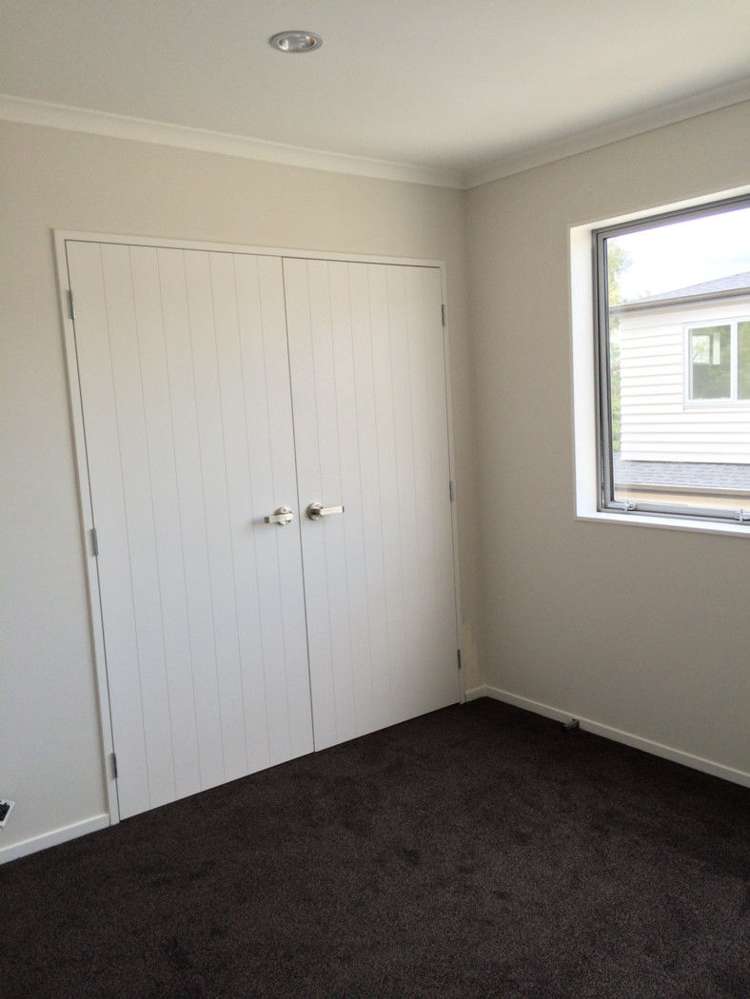 3207b Great North Road New Lynn_10