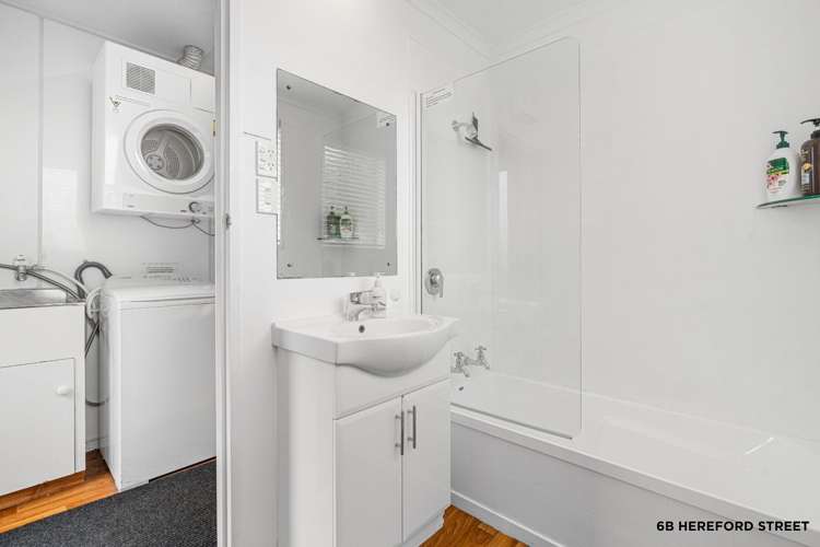 6A & 6B Hereford Street Roslyn_32