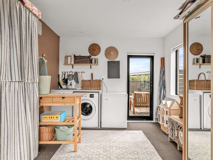 1 Nga Waka Place Mangere_22